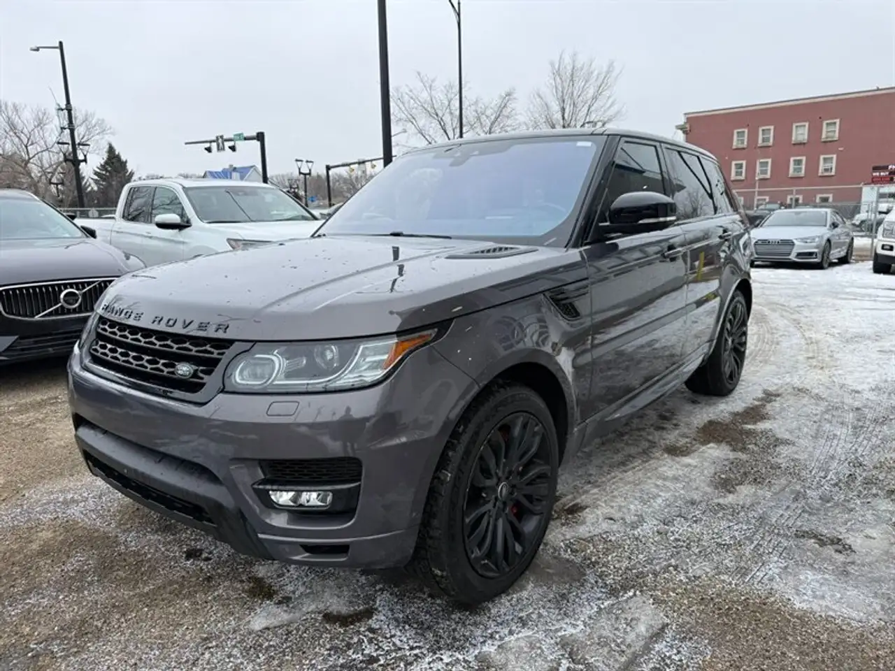 Land Rover Range Rover Sport снимка Land Rover Range Rover Sport