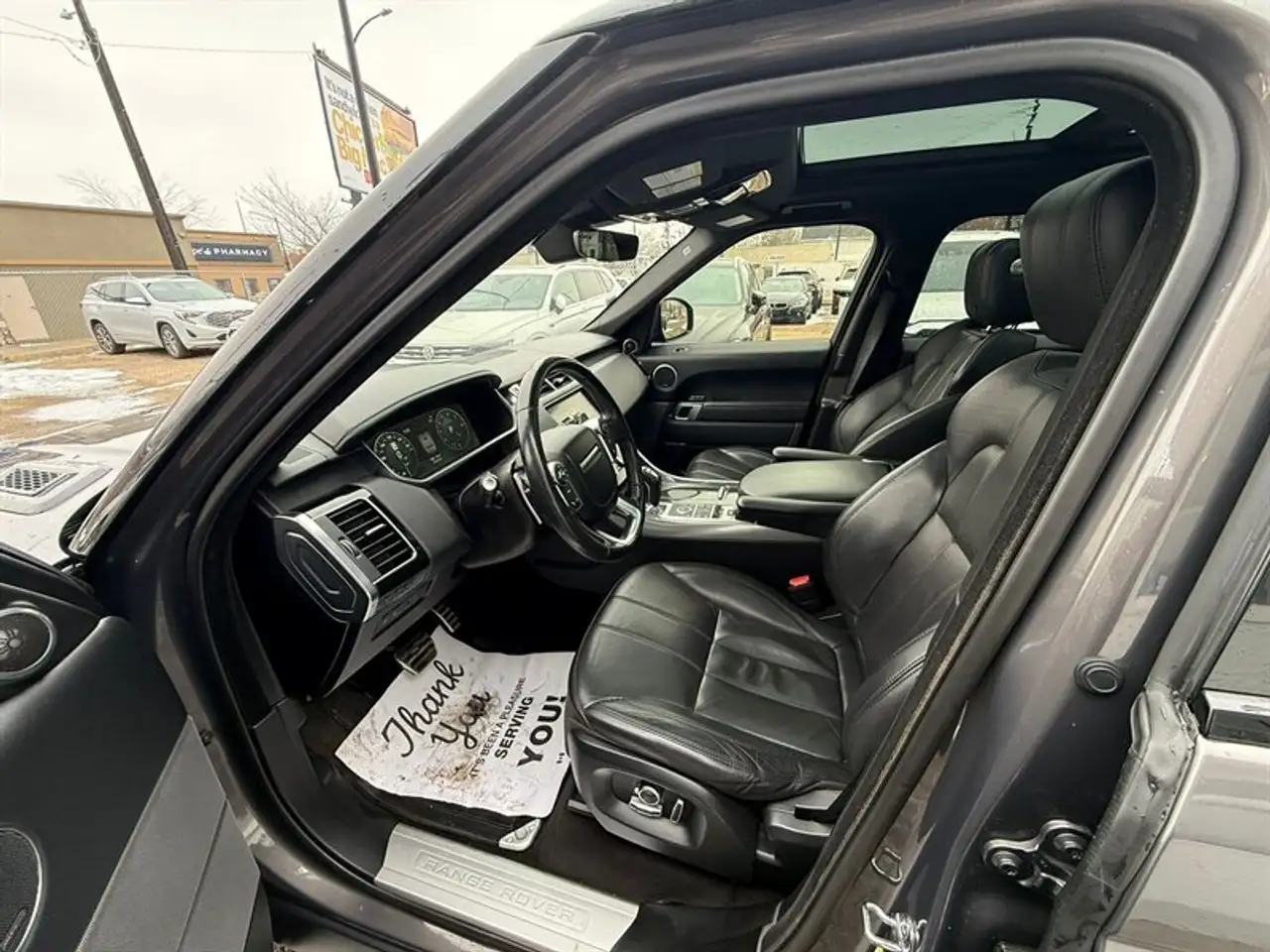 Land Rover Range Rover Sport снимка Land Rover Range Rover Sport