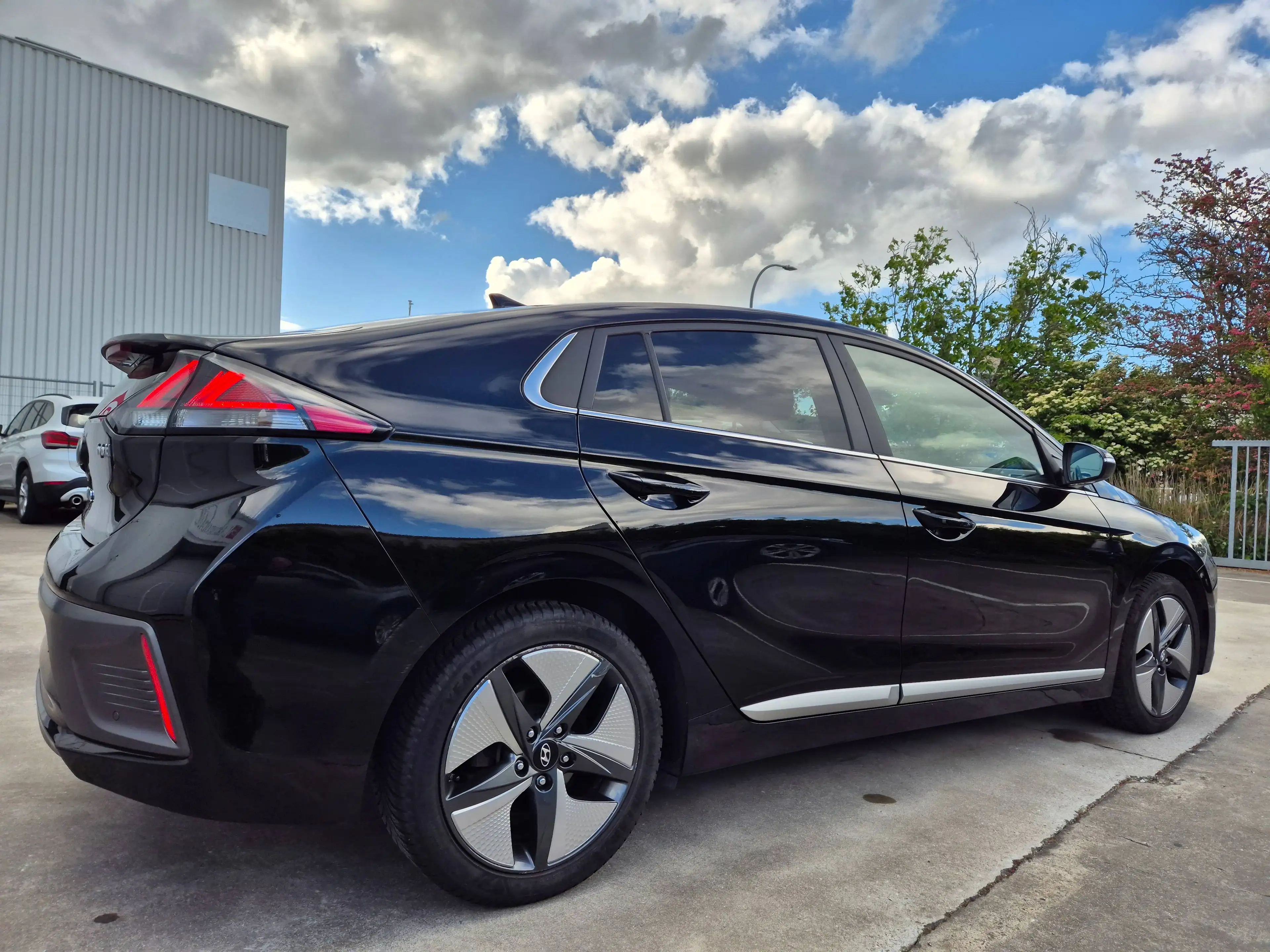 Hyundai IONIQ 1.6 GDi HEV // HYBRID // 2022 !! — photo 12