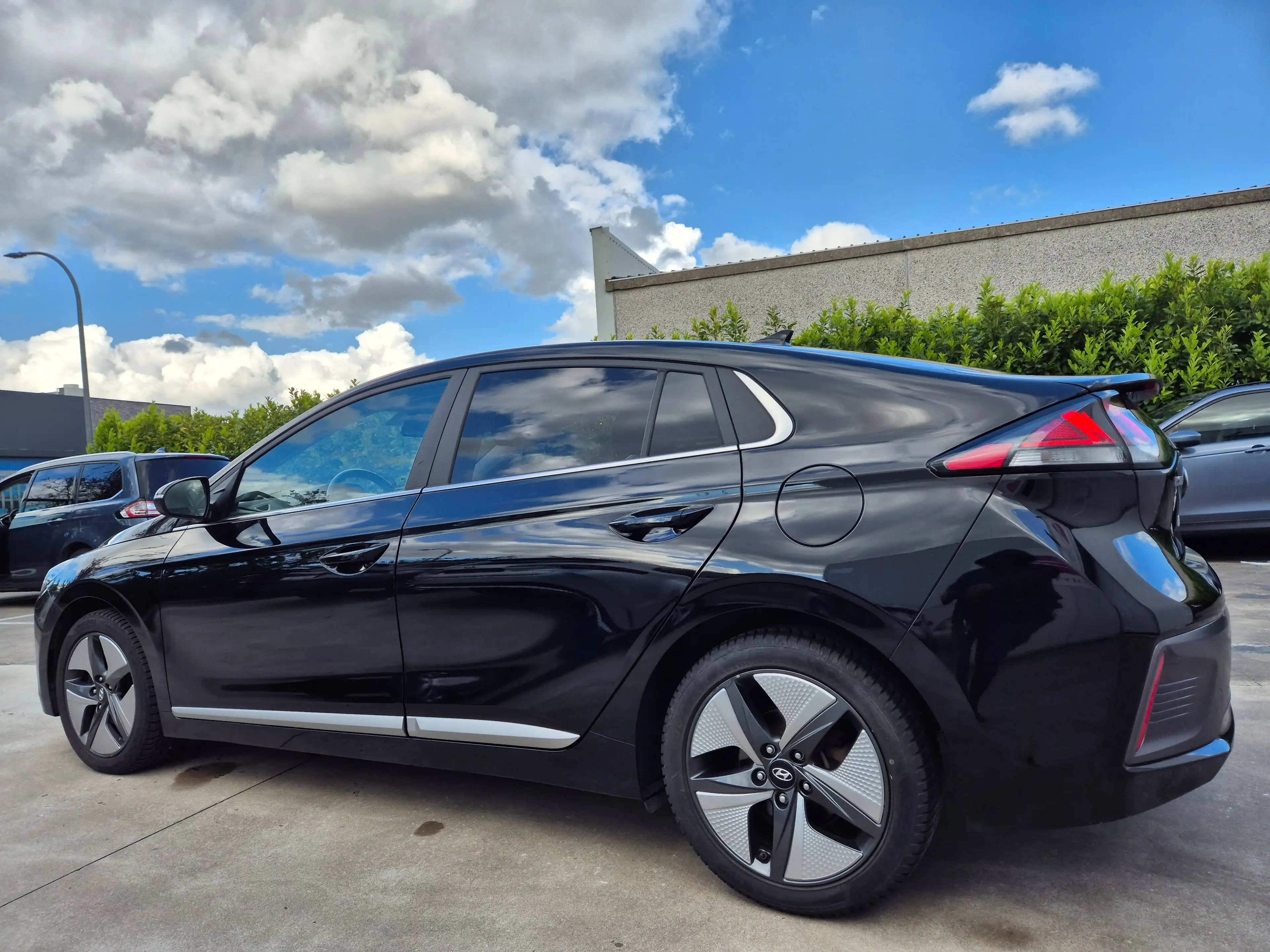 Hyundai IONIQ 1.6 GDi HEV // HYBRID // 2022 !! — photo 7