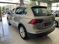 Volkswagen Tiguan Tiguan II 2016 1.6 tdi Business 115cv Gris - thumbnail 3