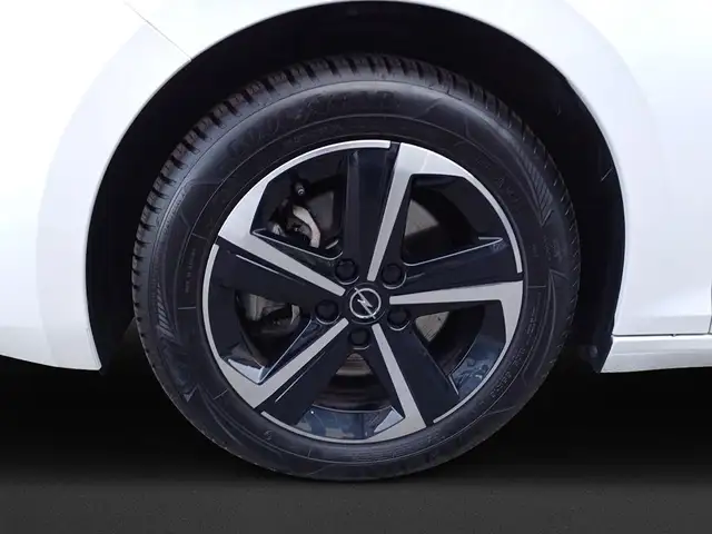 Opel Astra view 10