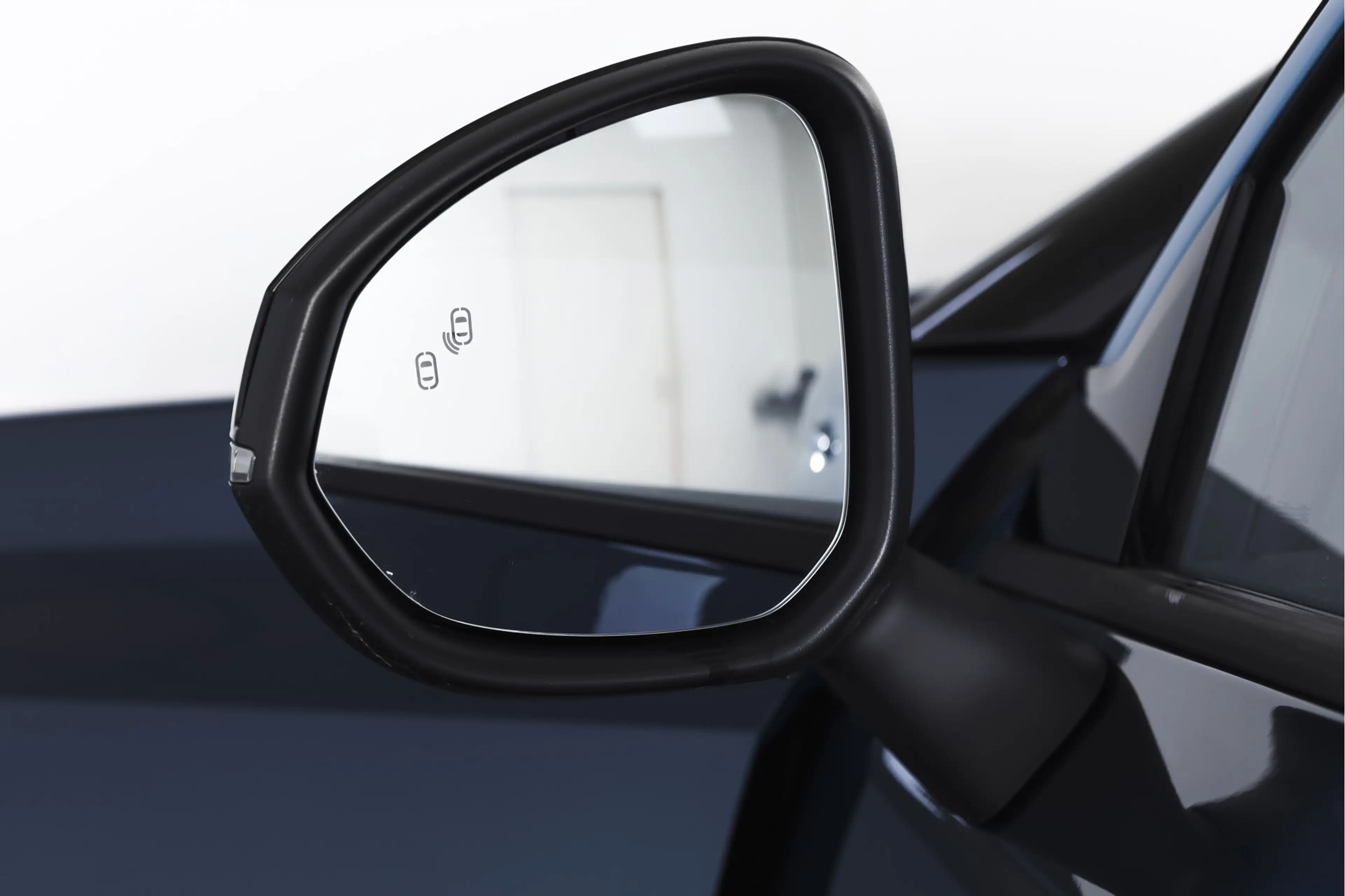 Lynk & Co 01 1.5 PHEV 261PK MY23 | Donkere hemel | 360 Camera | — photo 29