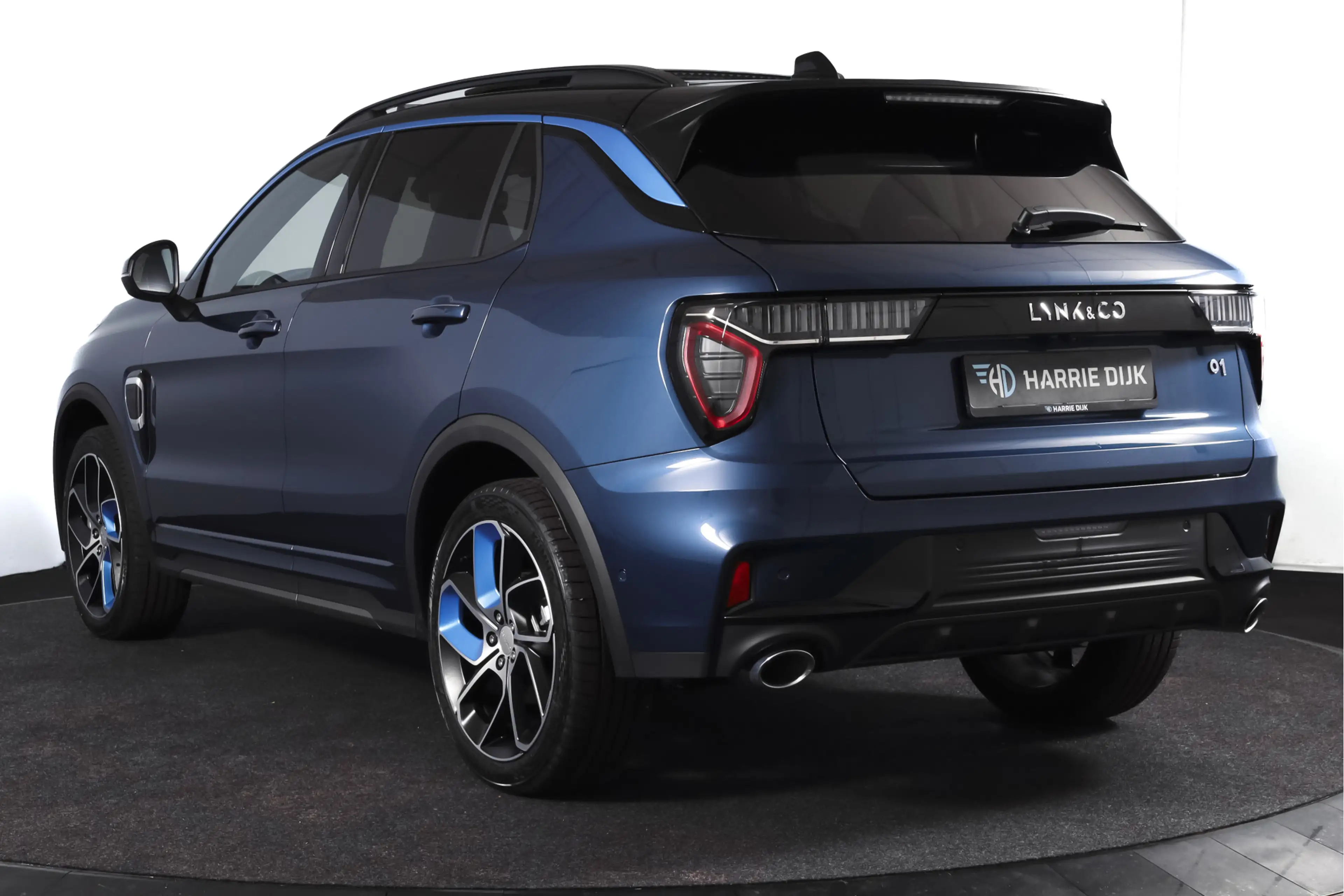 Lynk & Co 01 1.5 PHEV 261PK MY23 | Donkere hemel | 360 Camera | — photo 28