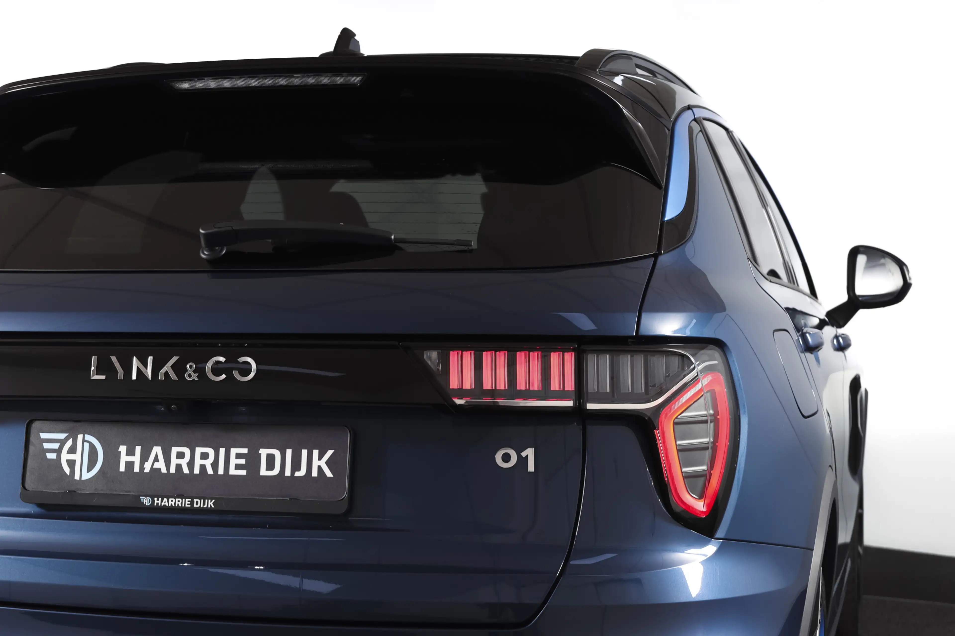 Lynk & Co 01 1.5 PHEV 261PK MY23 | Donkere hemel | 360 Camera | — photo 15