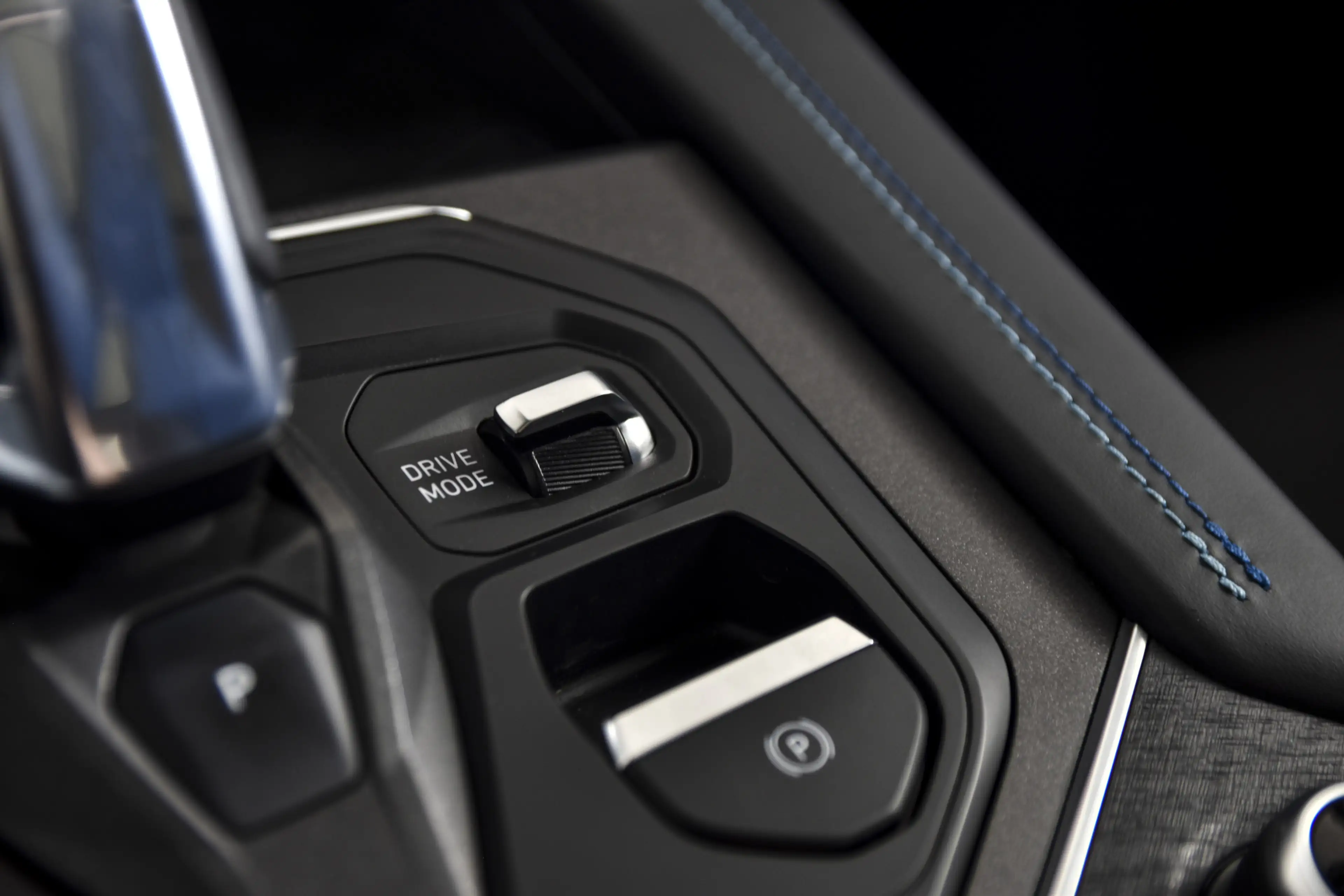 Lynk & Co 01 1.5 PHEV 261PK MY23 | Donkere hemel | 360 Camera | — photo 32