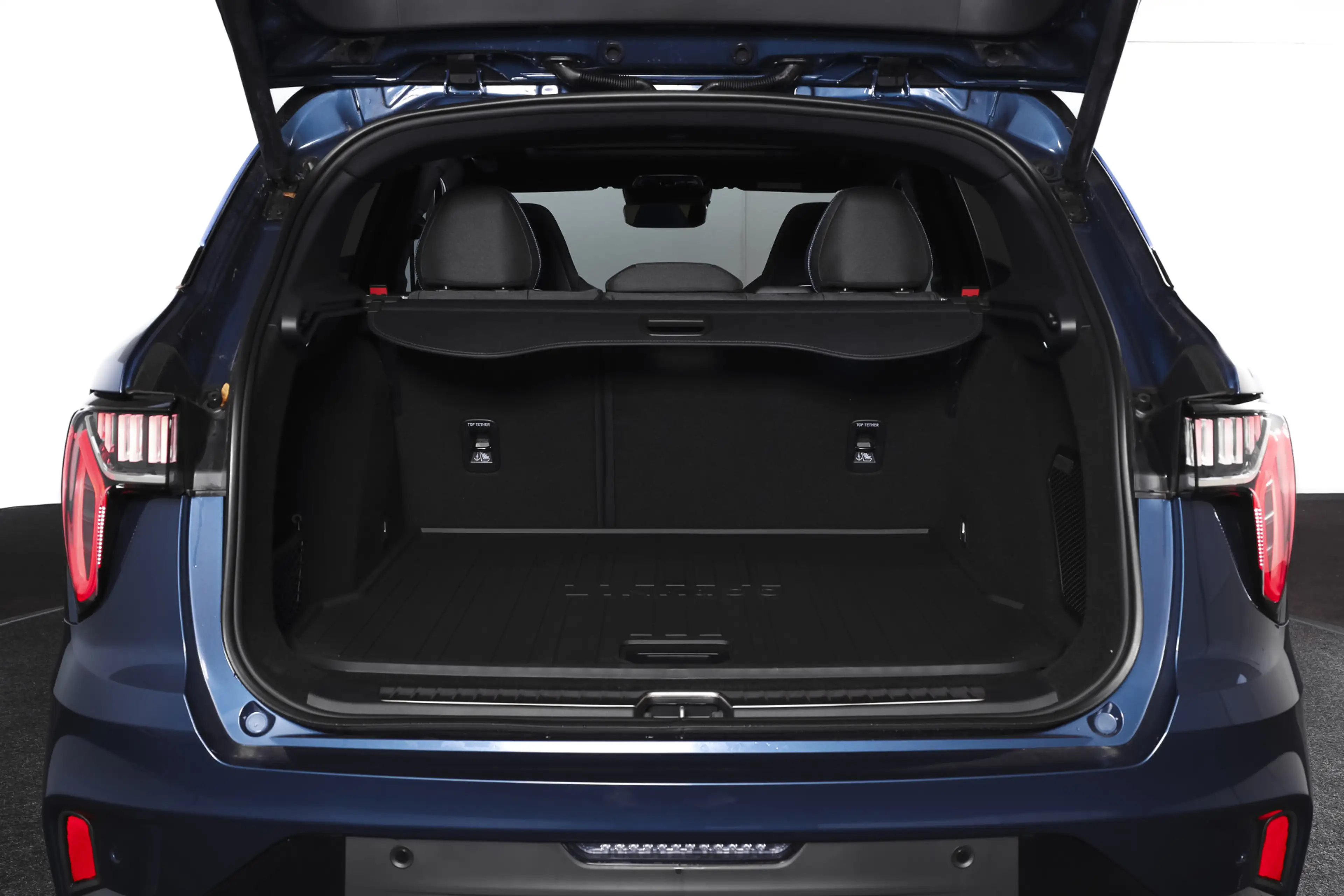Lynk & Co 01 1.5 PHEV 261PK MY23 | Donkere hemel | 360 Camera | — photo 9