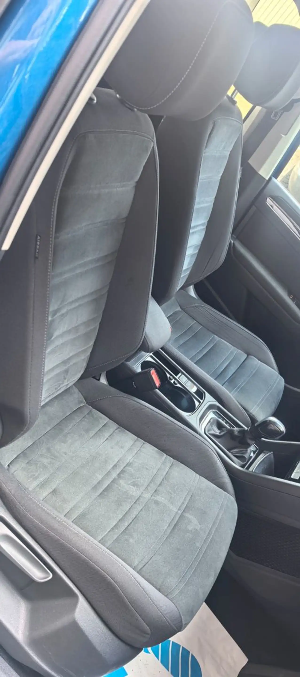 Volkswagen Touran Highline / R-Line / 7-Si — photo 27