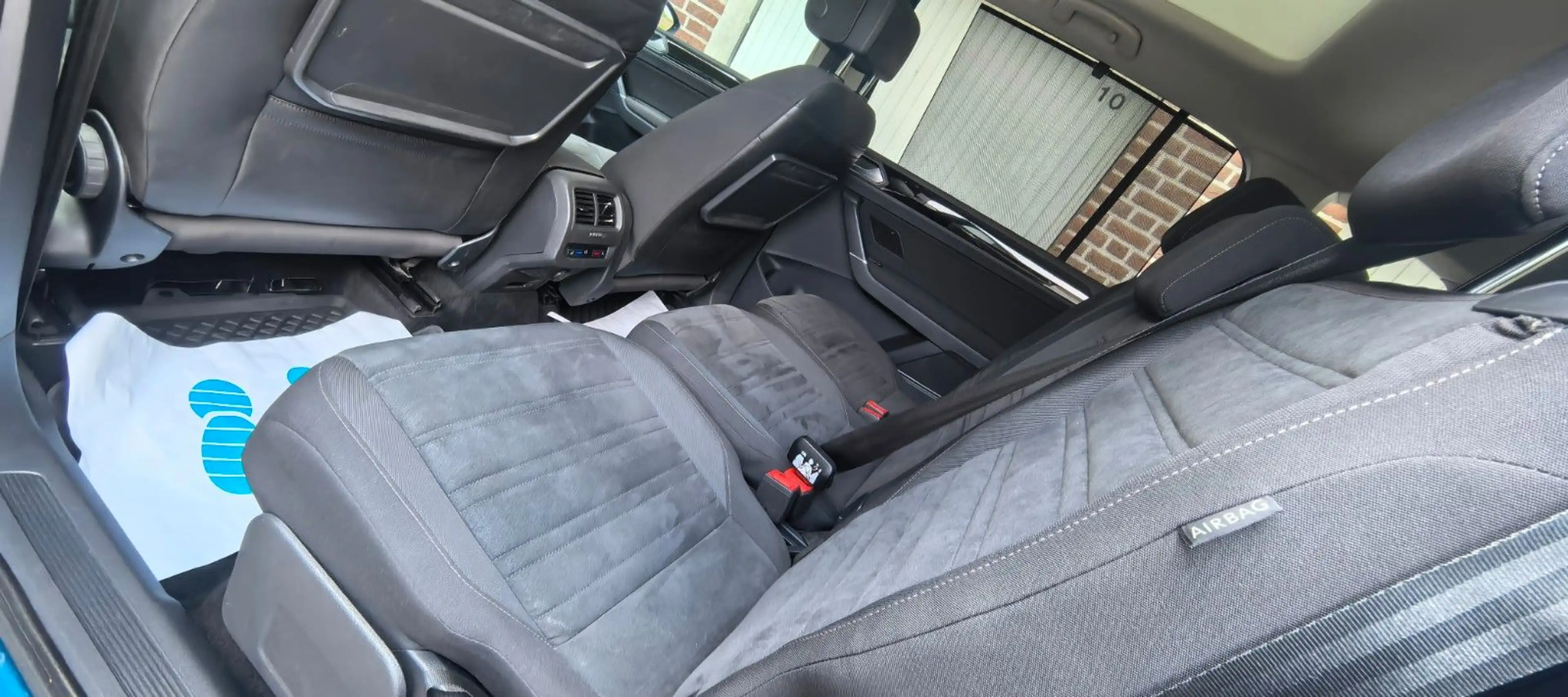 Volkswagen Touran Highline / R-Line / 7-Si — photo 30