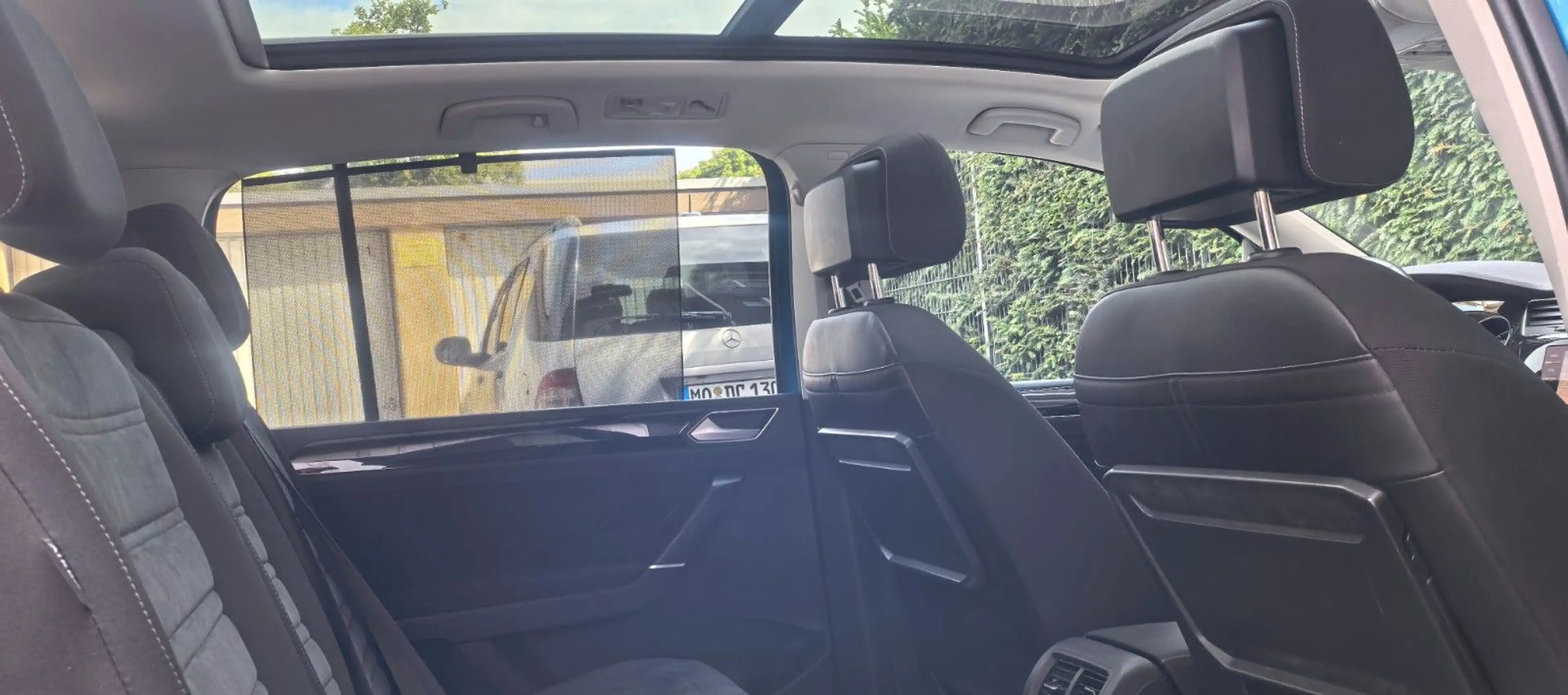 Volkswagen Touran Highline / R-Line / 7-Si — photo 2