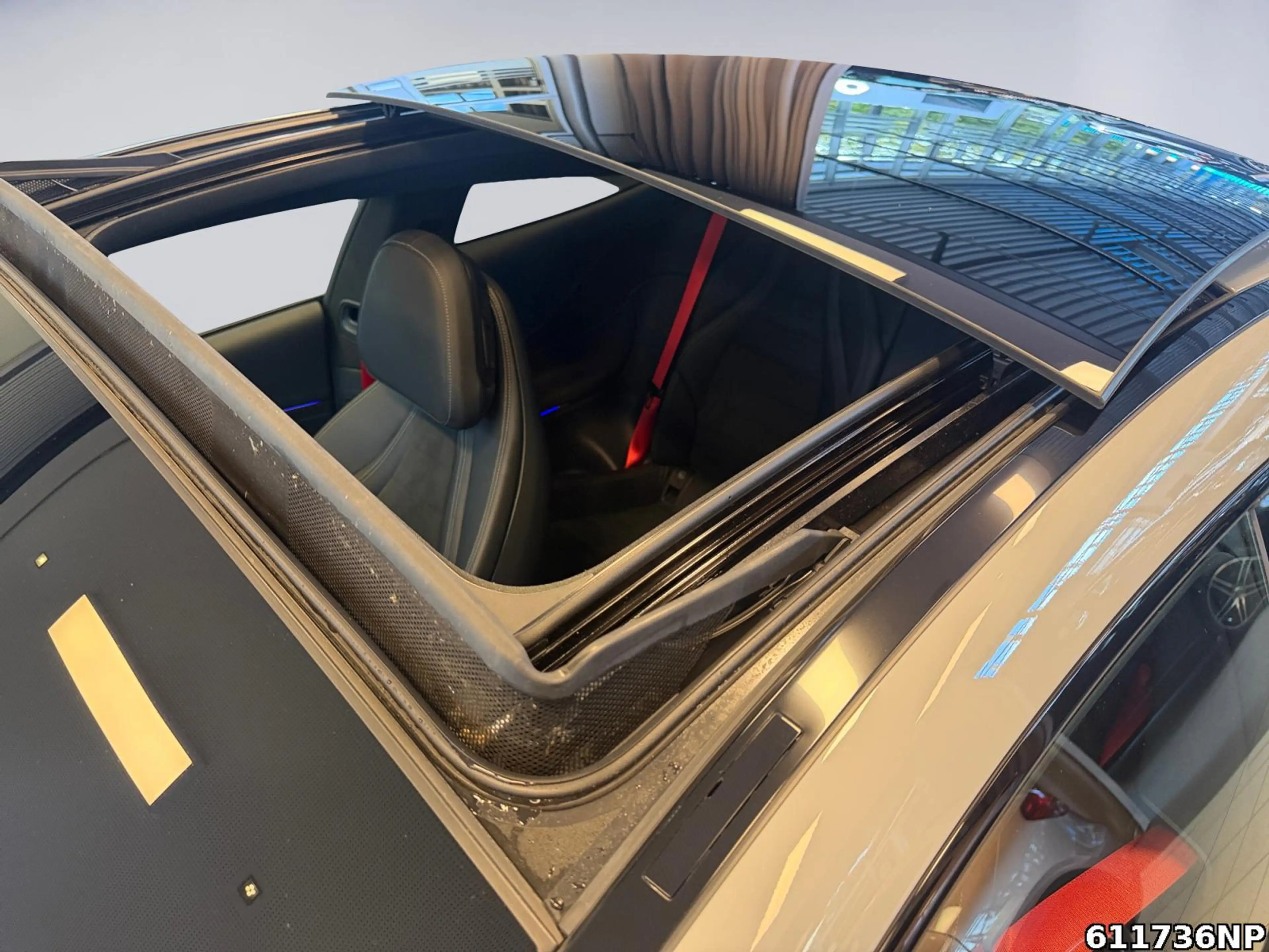 Mercedes-Benz CLE 300 4M AMG Coupé Pano Night Digital-Light — photo 14