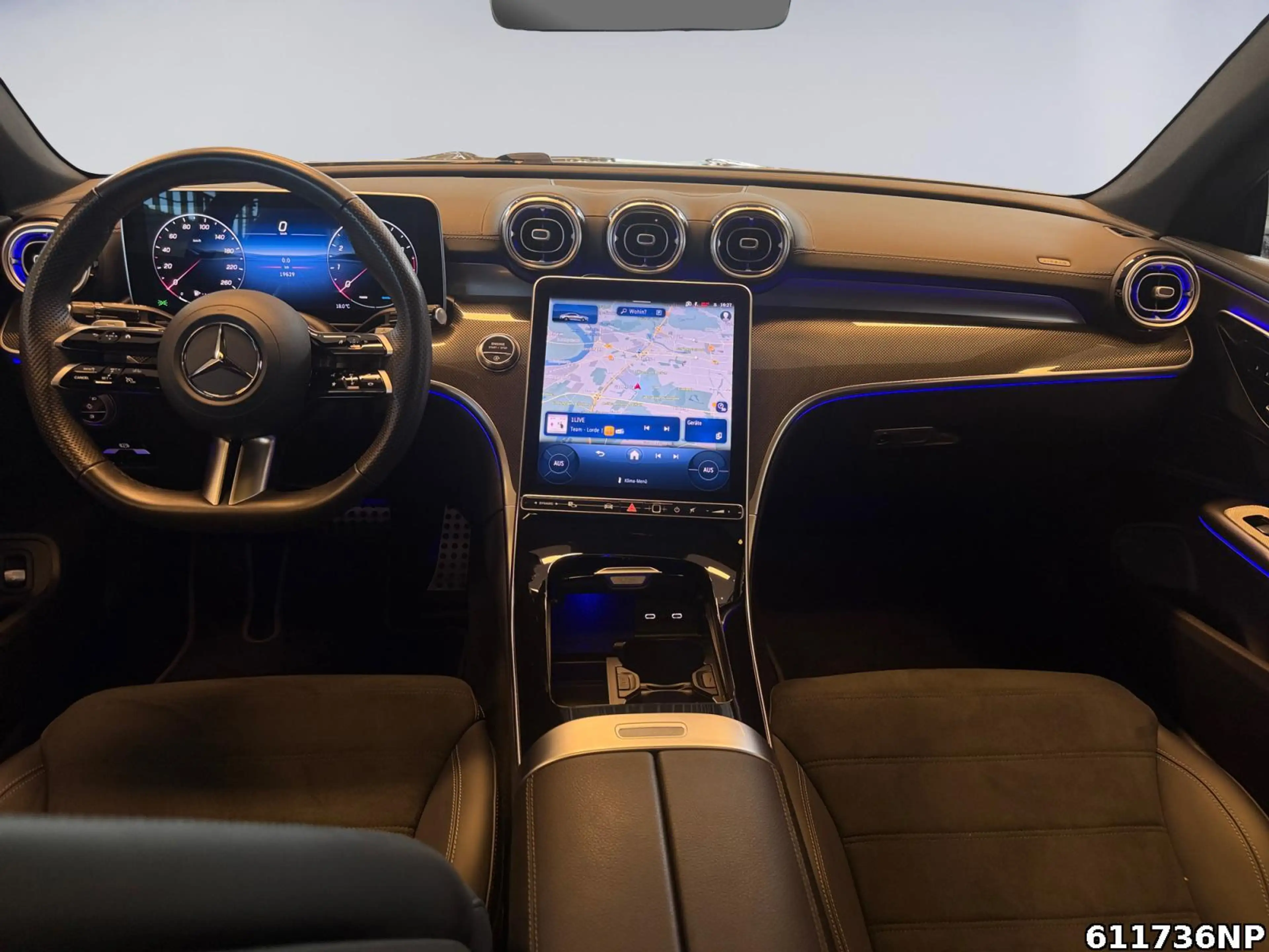 Mercedes-Benz CLE 300 4M AMG Coupé Pano Night Digital-Light — photo 9