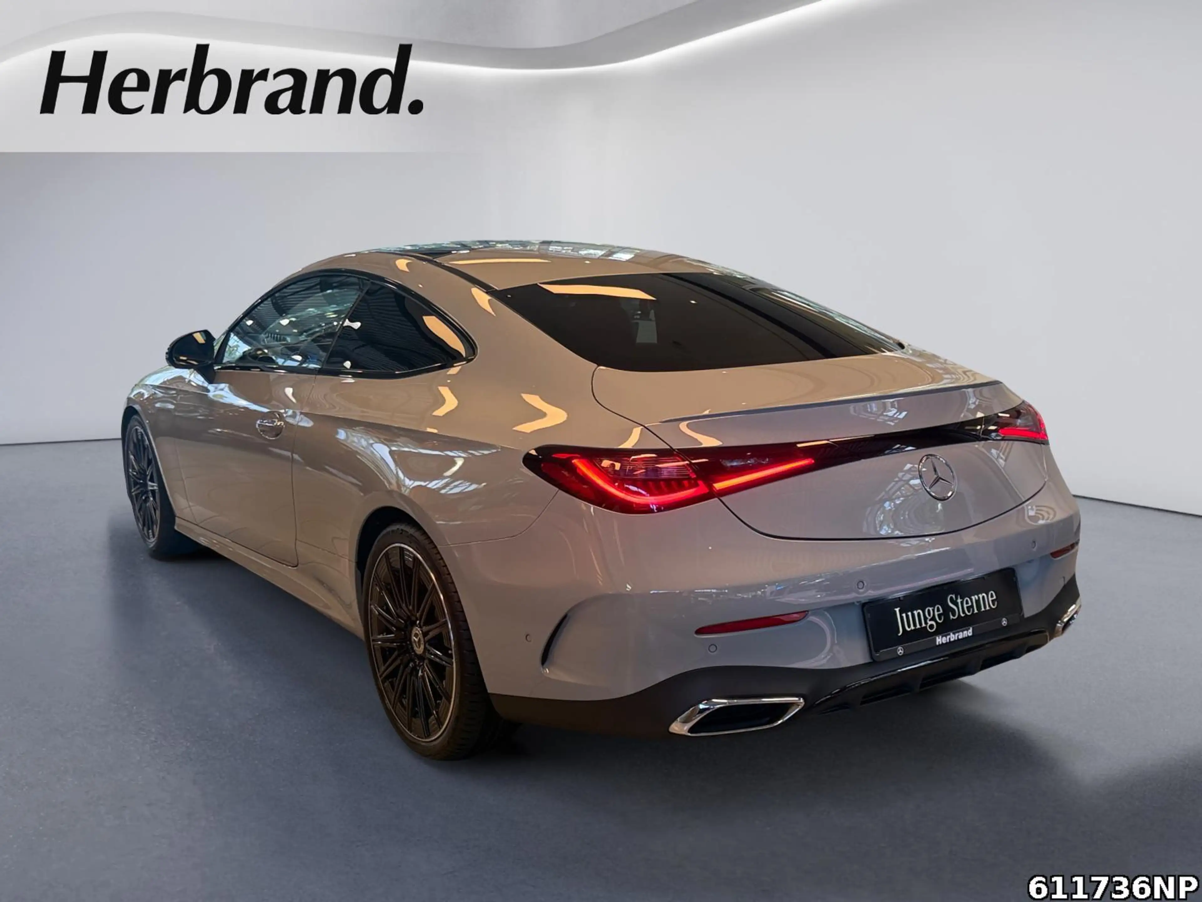 Mercedes-Benz CLE 300 4M AMG Coupé Pano Night Digital-Light — photo 4