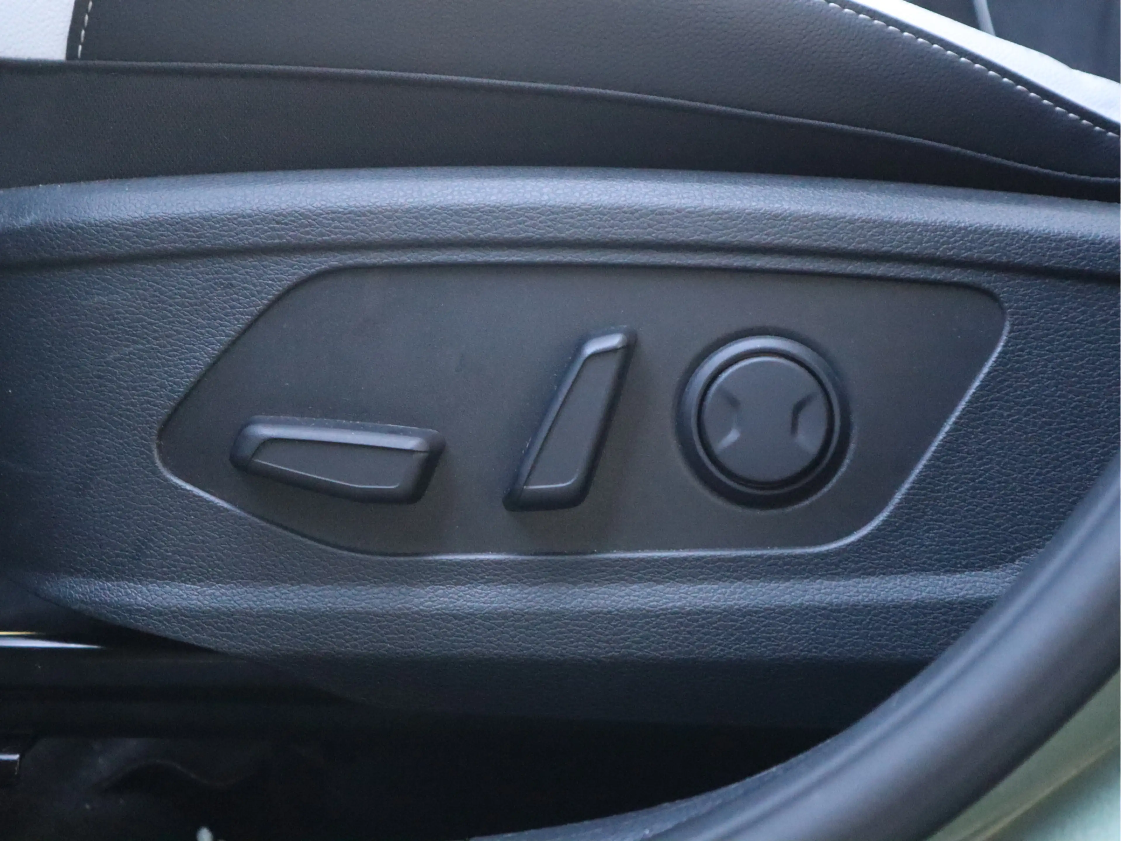 Kia Sportage 1.6 T-GDi PHEV Plug-in Hybrid GT-PlusLine | Full O — photo 24