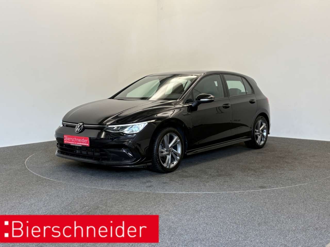 Volkswagen Golf 2024
