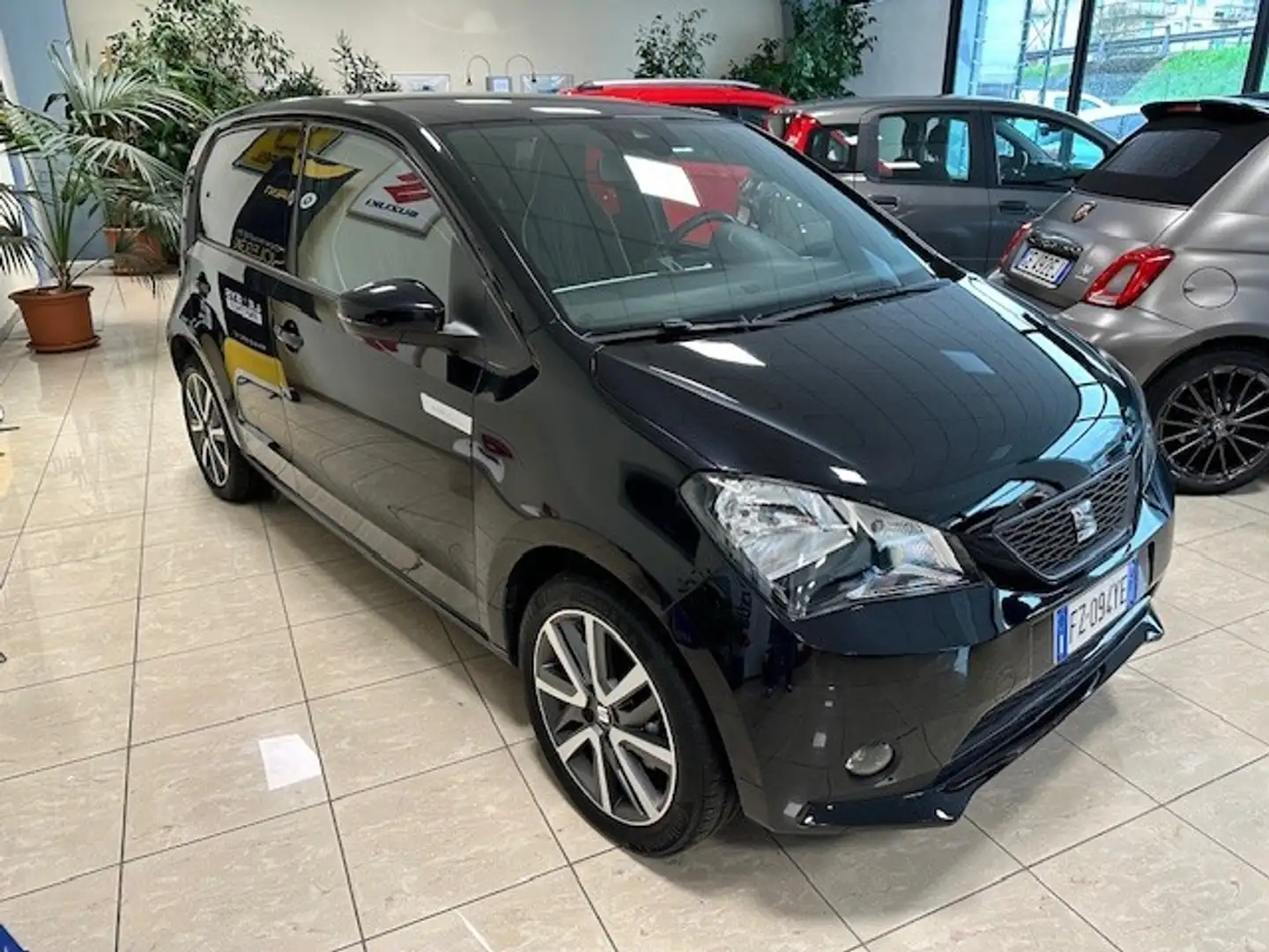 SEAT Mii electric Czarny - 2