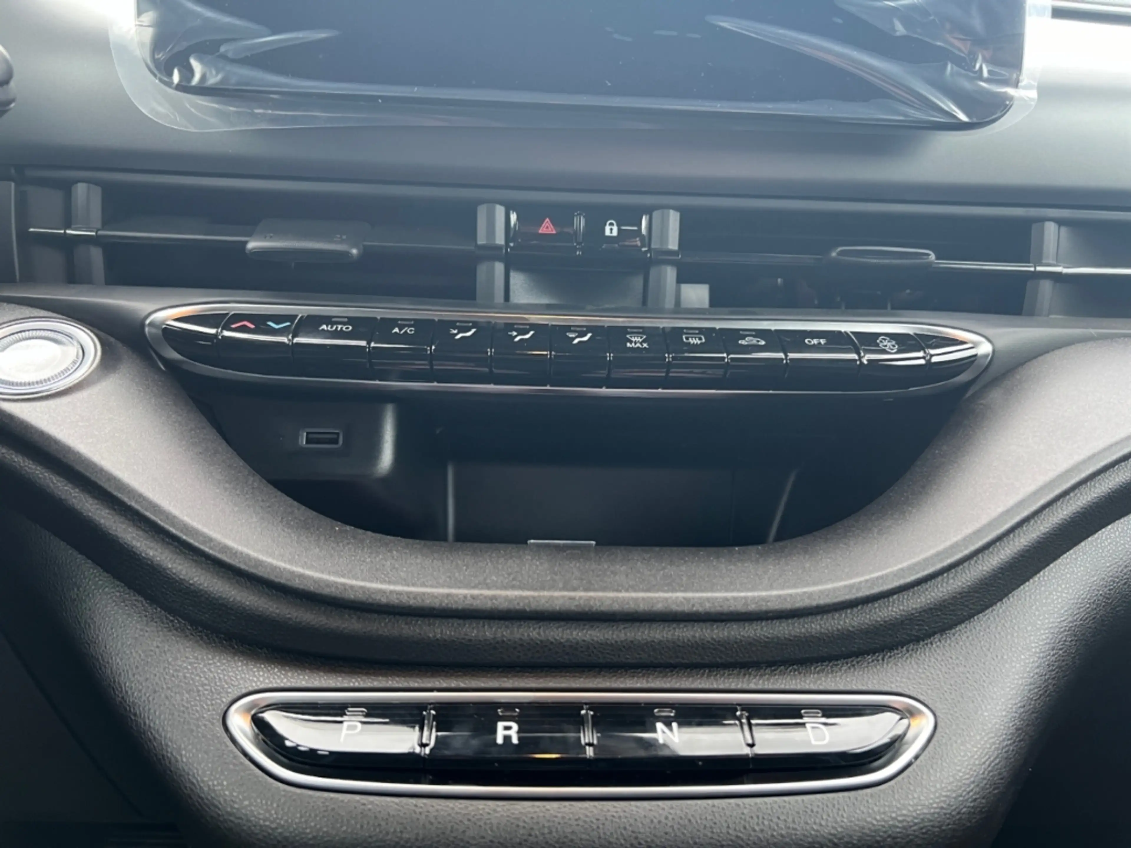 Abarth 500 E Navi Klimaautom PDC Apple CarPlay Android Auto T — photo 11