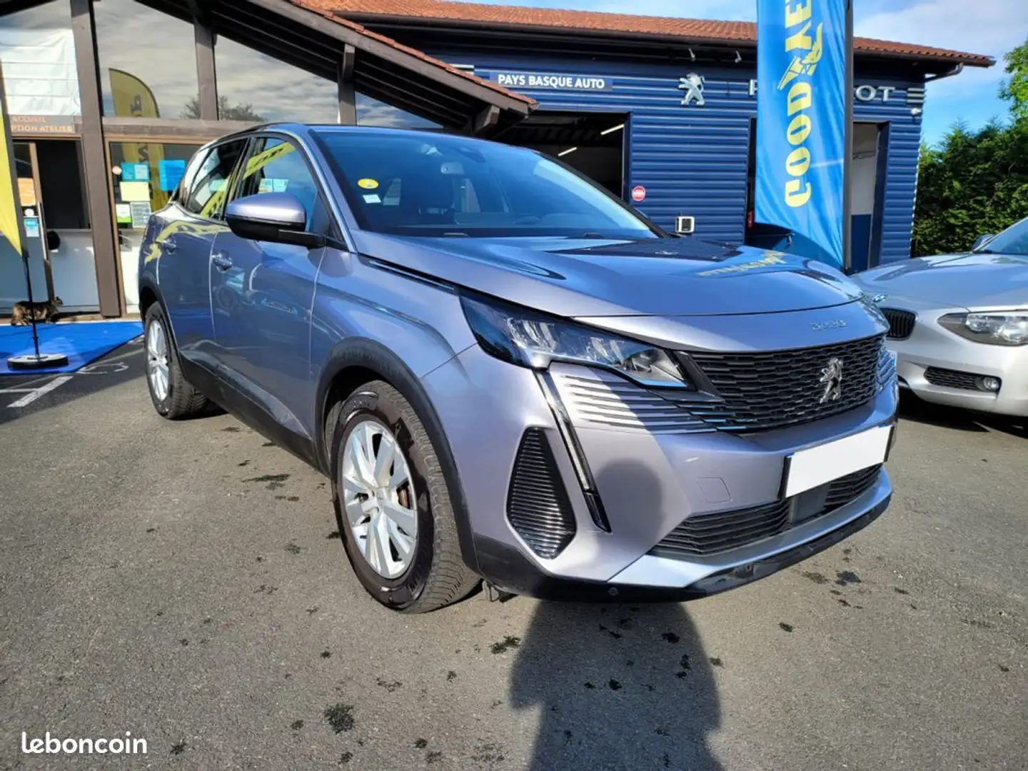 Peugeot 3008 (2) BlueHDi 130 Active Business Gris - 1