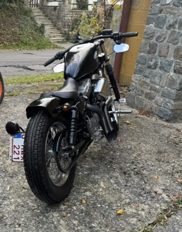 Harley-Davidson Sportster 883