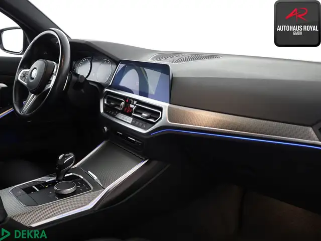 BMW 3 Series view 9