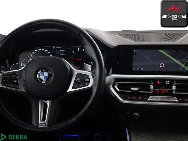 BMW 3 Series view 15