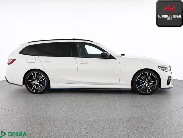BMW 3 Series view 5
