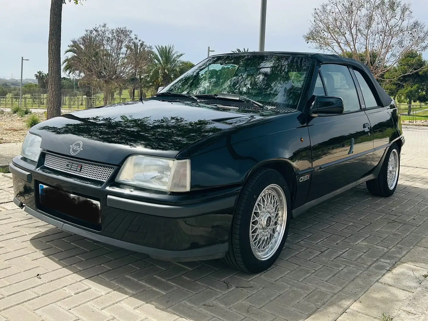 Opel Kadett Kadett Cabriolet 2.0i GSI GSI Чорний - 1