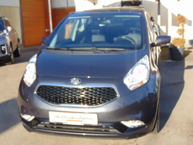 Kia Venga Platinum Edition