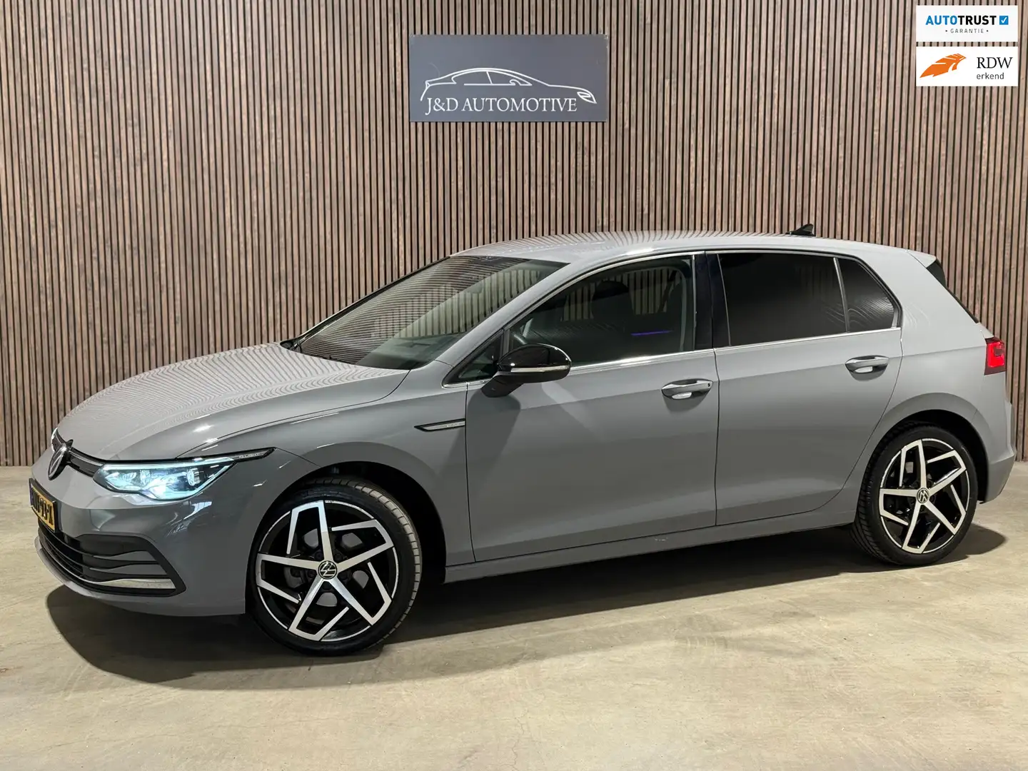 Volkswagen Golf 1.5 eTSI Style 2020 DSG IQ-LIGHTS NAVI CRUISE CAR- Grijs - 1