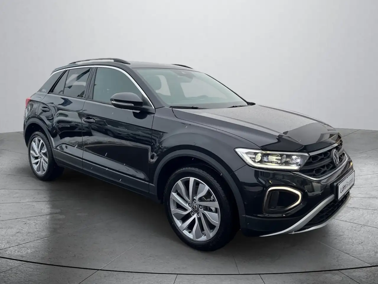 Volkswagen T-Roc 2.0 l TDI DSG Goal AHK 6