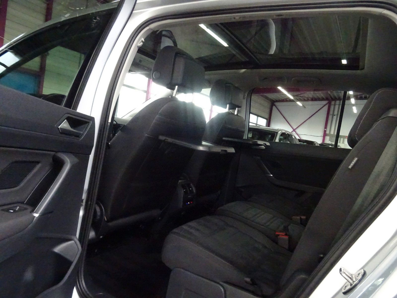 Volkswagen Touran TOURAN 2.0 TDI CL.*7 SITZ*PANO*AHK*ACC*CAM*LED* — photo 15