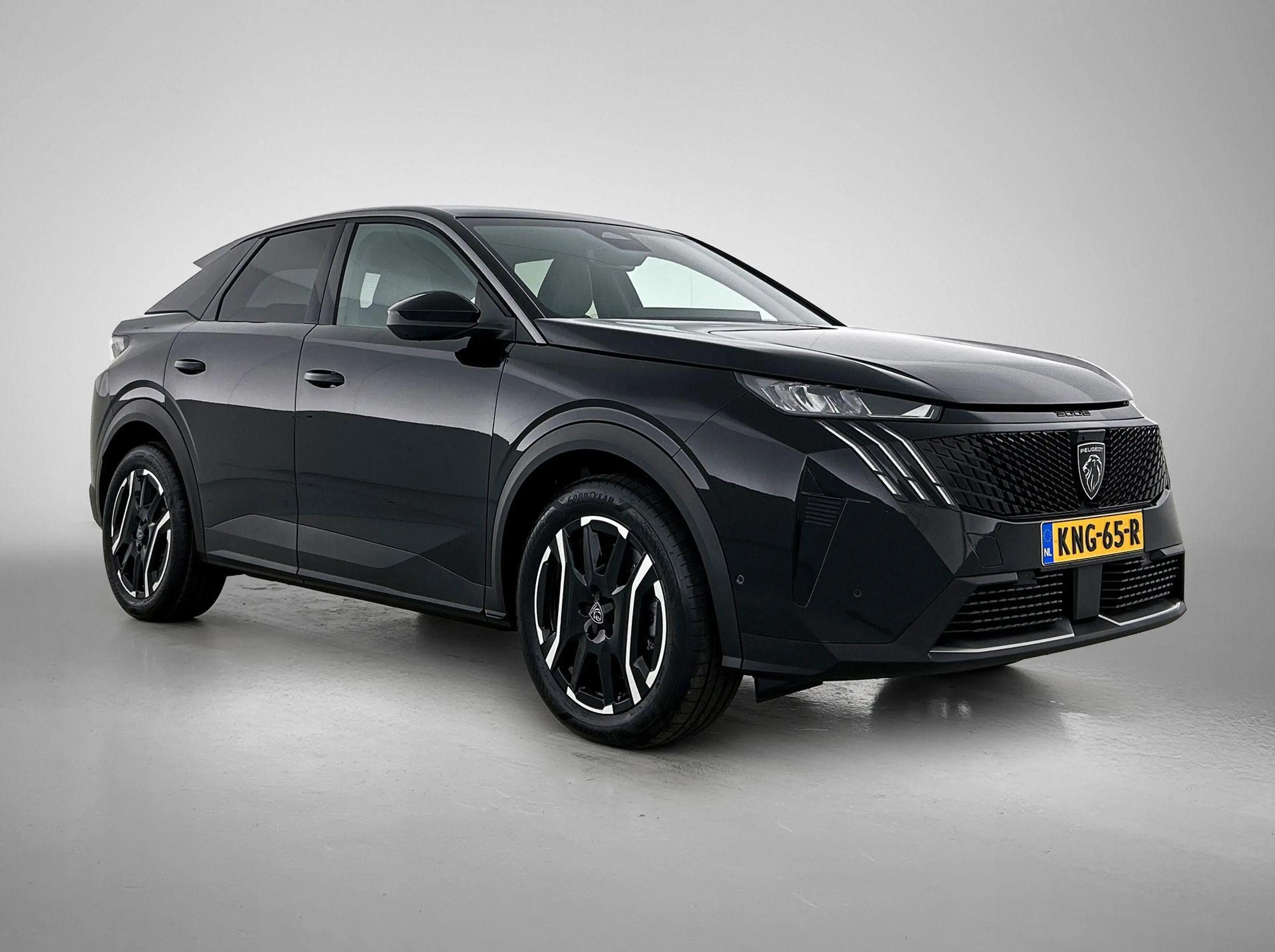 Peugeot 3008 e-3008 GT Long Range 230 97 kWh — photo 2