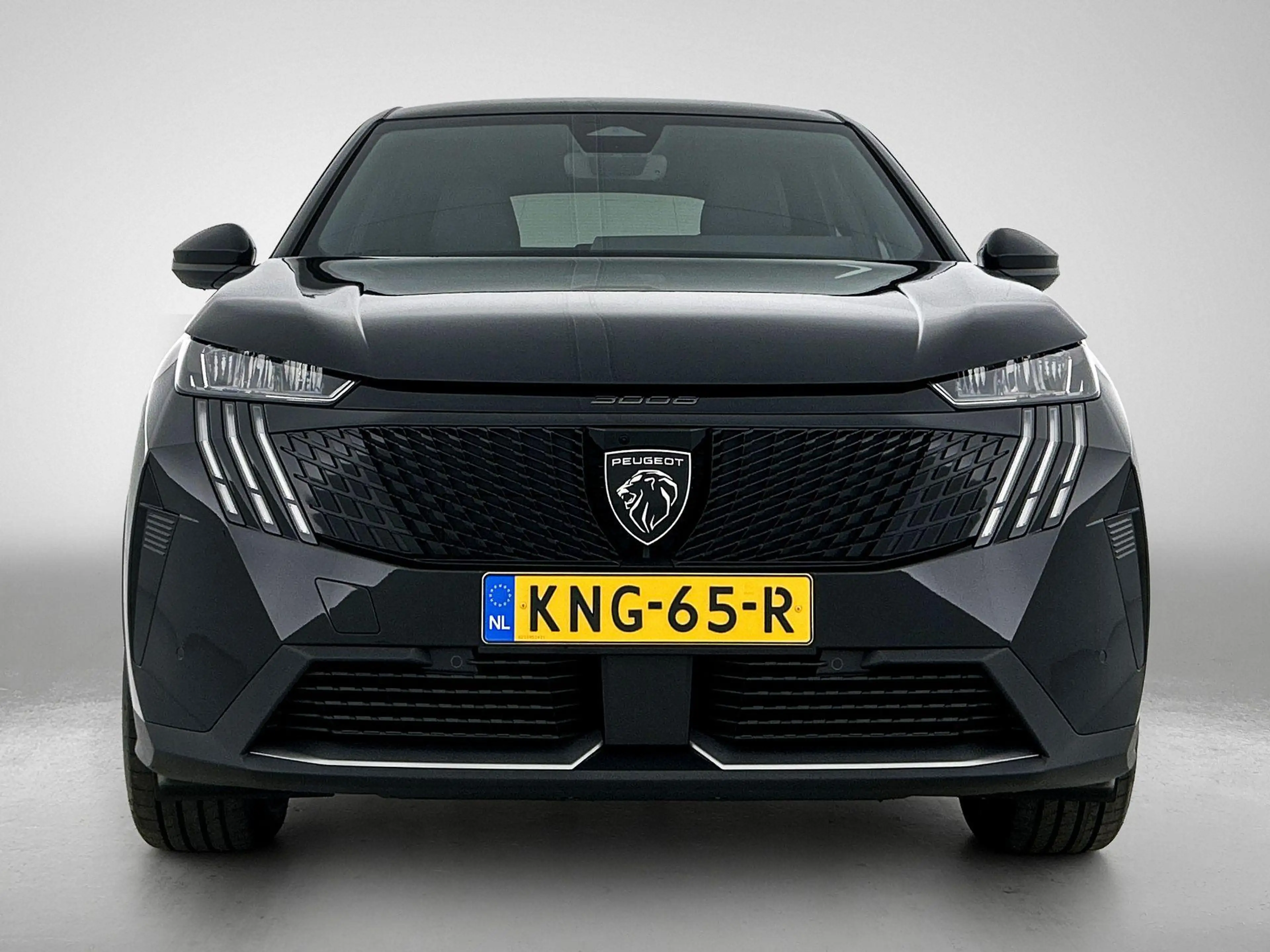 Peugeot 3008 e-3008 GT Long Range 230 97 kWh — photo 4