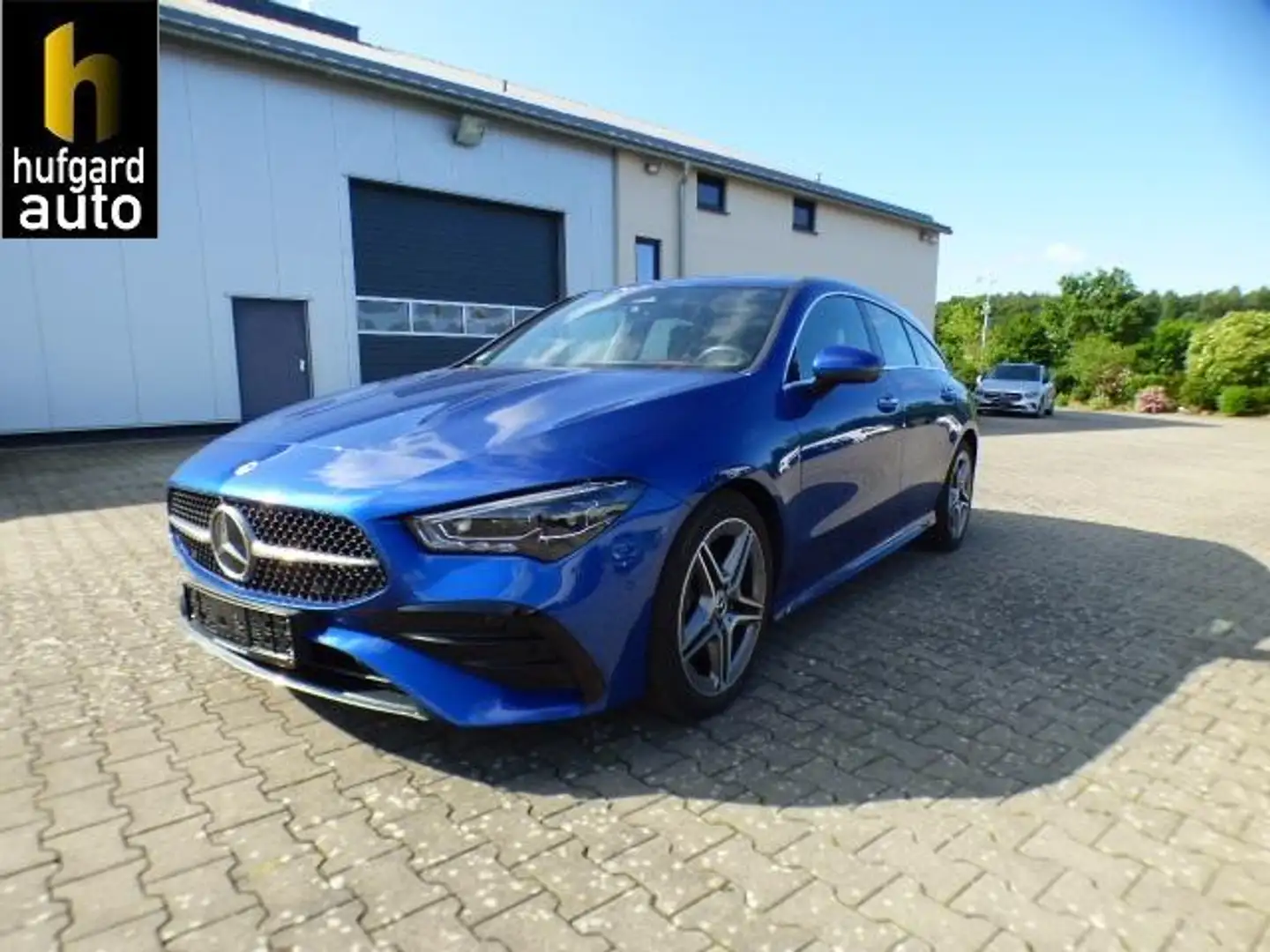Mercedes-Benz CLA 200 Shooting Brake SB Edition AMG Fahrassistenz-Pak... Bleu - 1