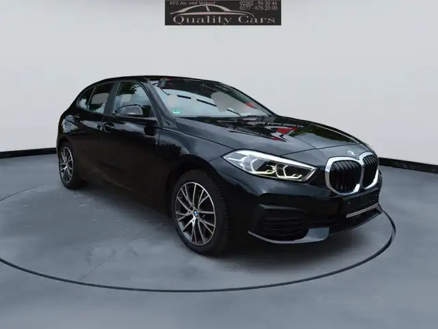 BMW 1 Series view 5