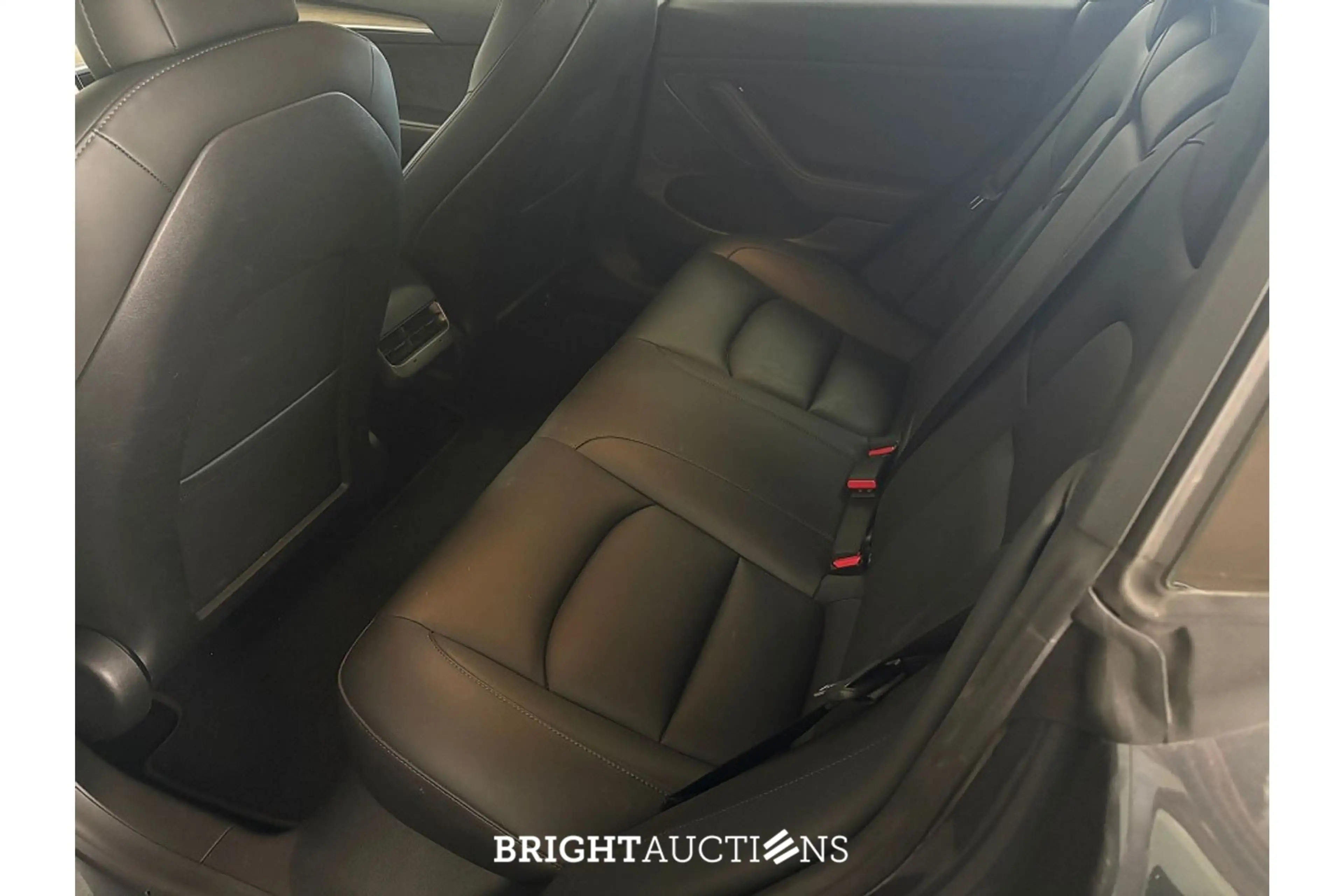 Tesla Model 3 Long Range AWD 75 kWh — photo 12