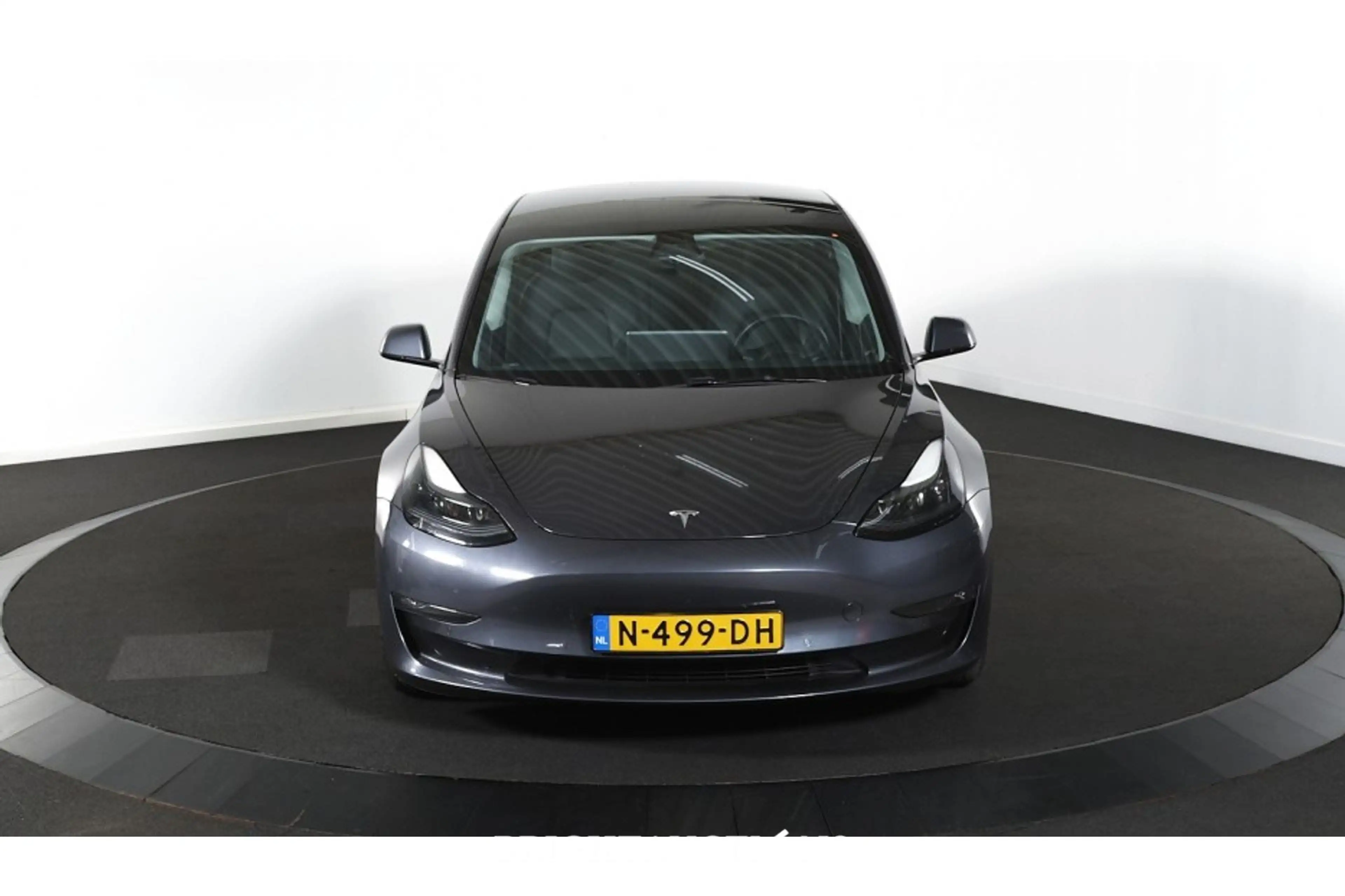 Tesla Model 3 Long Range AWD 75 kWh — photo 4