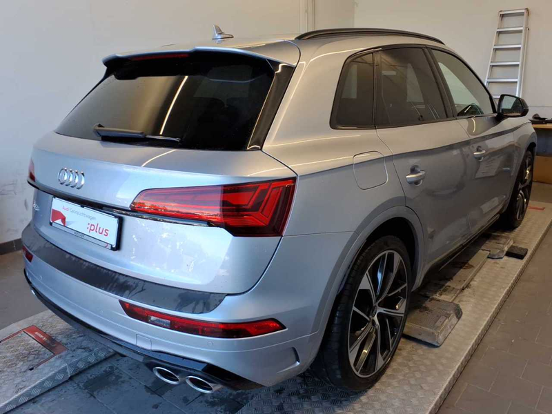 Audi SQ5 AHK Pano Black Matrix B&O VCplus AHK Pano — photo 5