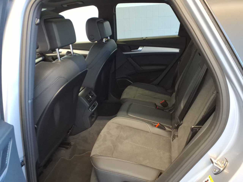 Audi SQ5 AHK Pano Black Matrix B&O VCplus AHK Pano — photo 7