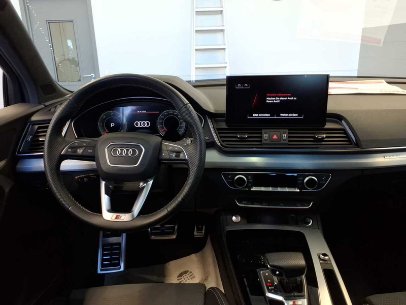 Audi SQ5 AHK Pano Black Matrix B&O VCplus AHK Pano — photo 8
