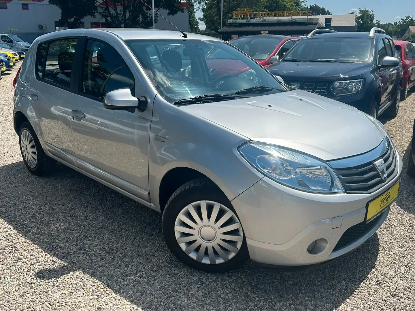 Dacia Sandero 1.6 MPI Lauréate*Klima*TÜV NEU Argent - 1