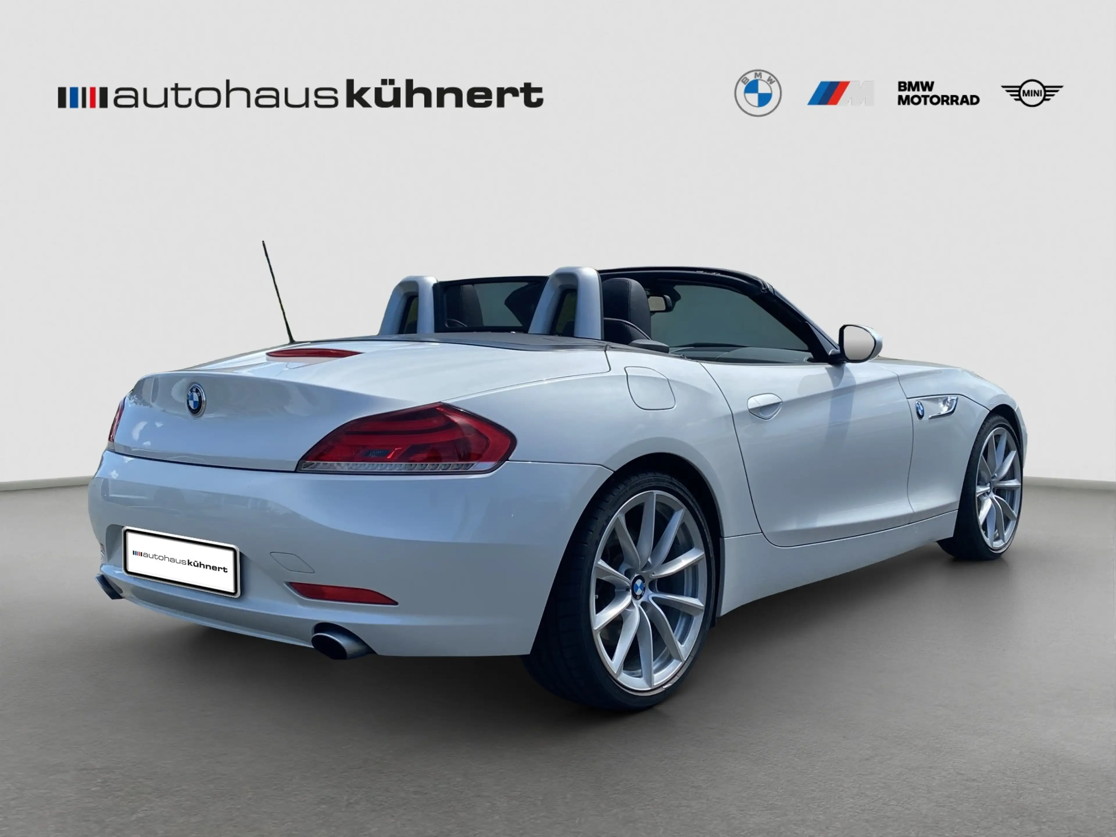 BMW Z4 sDrive 35i 6-Gang RadioProf FernliAss SitzHz — photo 7