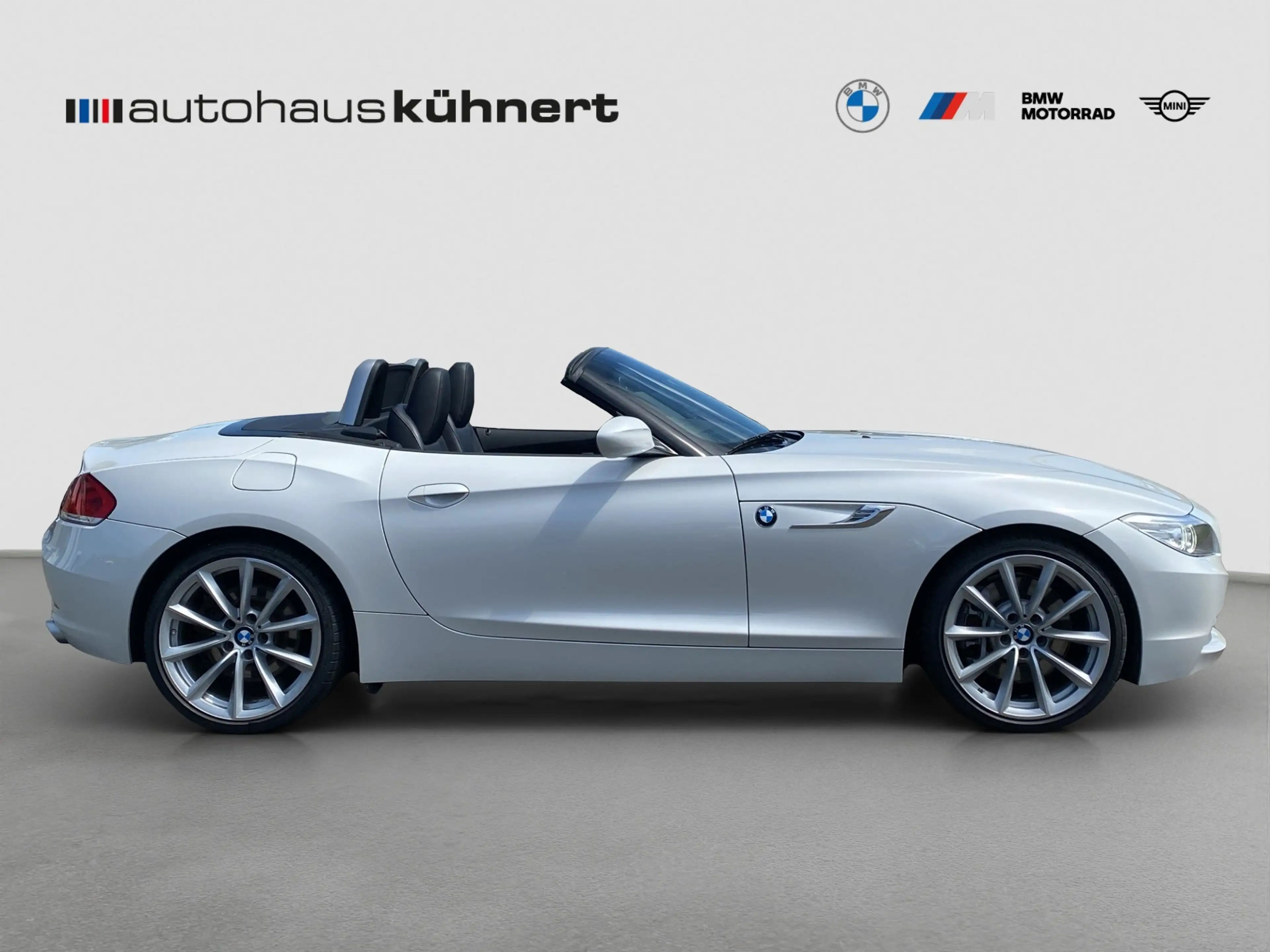 BMW Z4 sDrive 35i 6-Gang RadioProf FernliAss SitzHz — photo 8