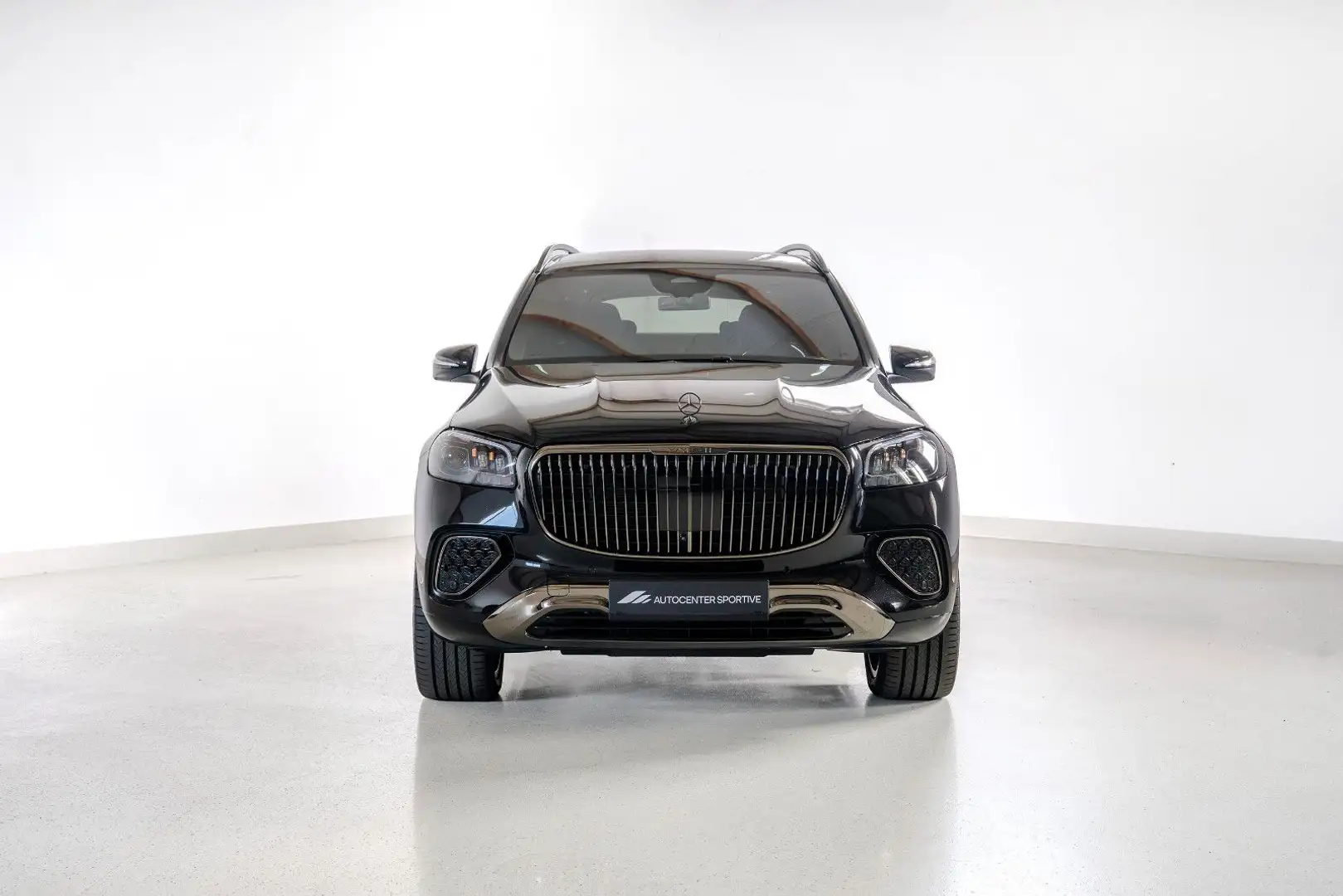 Mercedes-Benz GLS 600 Maybach NIGHT SERIES Schwarz - 2