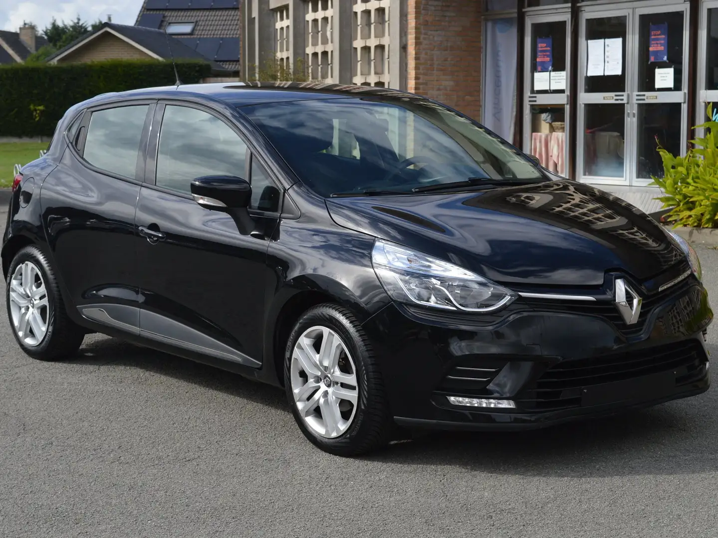 Renault Clio Clio Energy TCe 90 Start AIRCO + Sensoren!! Schwarz - 2