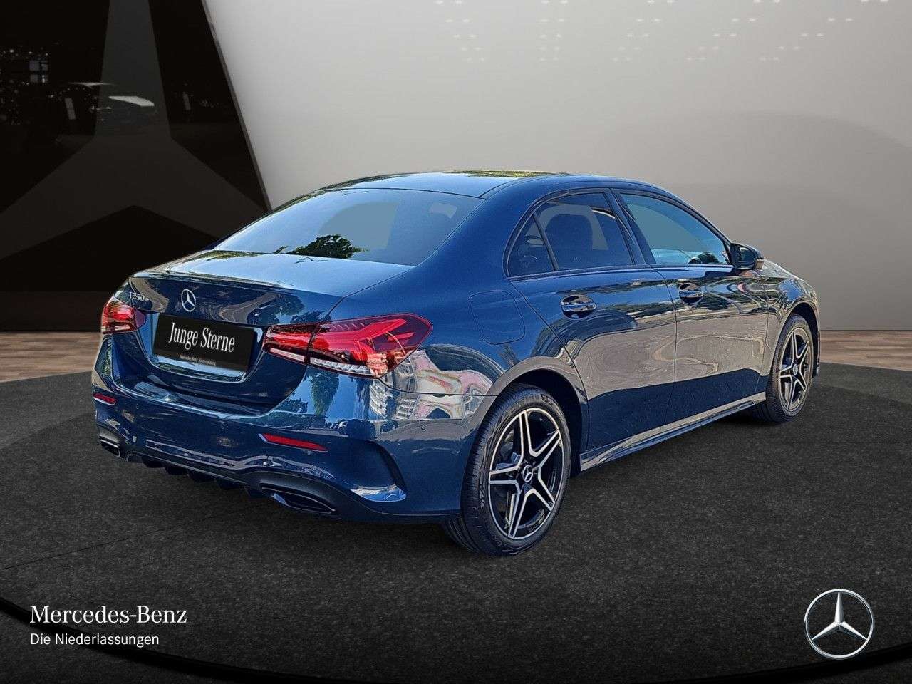 Mercedes-Benz A 250