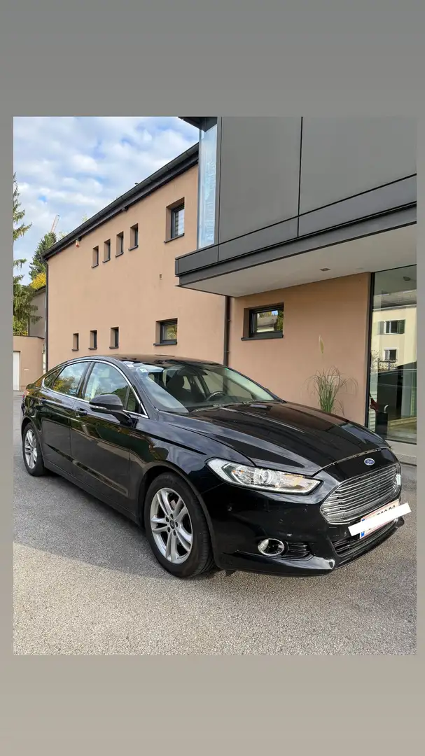 Ford Mondeo Titanium 2,0 Limousine Schwarz - 1