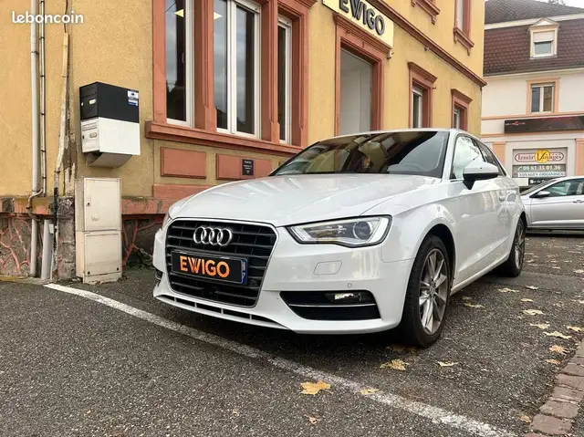 Audi A3 2.0 tdi 150 ambiente-bvm-camera de recul-avertisseur angles mort-garantie 6 mois