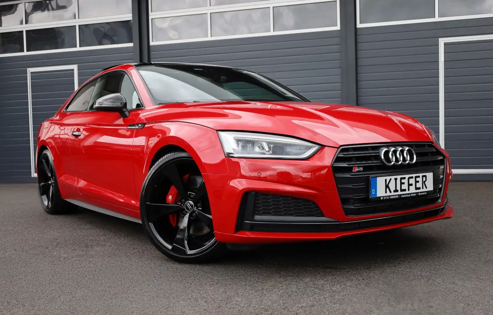 Audi S5 3.0 TFSI quattro/B&O/CarPlay/SHZ/KAMERA/R20 Rot - 1