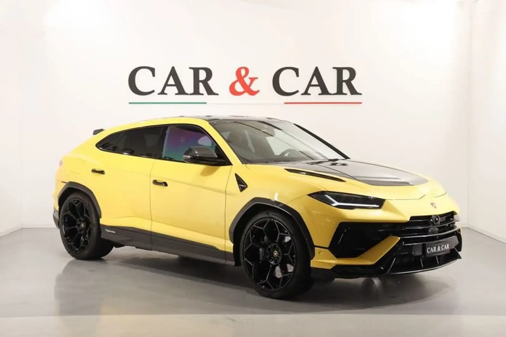 Lamborghini Urus 4.0 Performante Sárga - 1